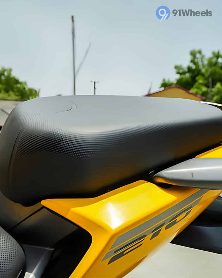 Seats & Comfort - 2