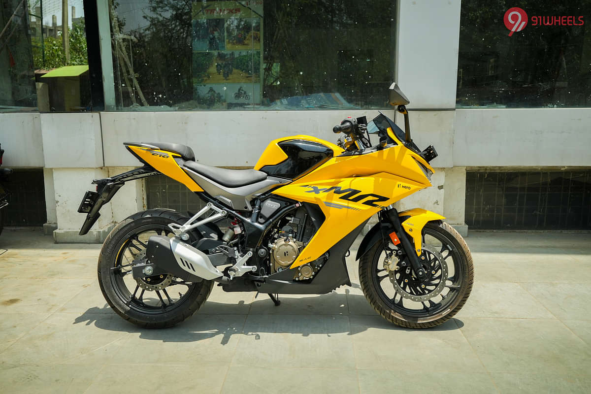 Hero Karizma XMR Right Side View
