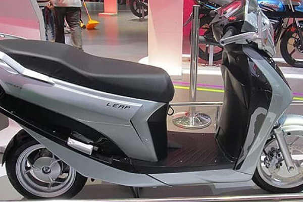 Hero Leap Hybrid Ses Main stand