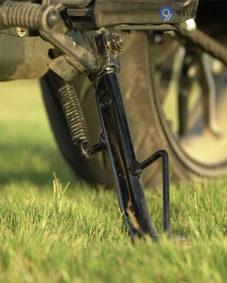 Mavrick 440 Side stand