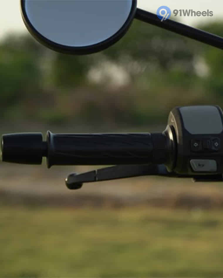 Handlebar & Console Area - 6