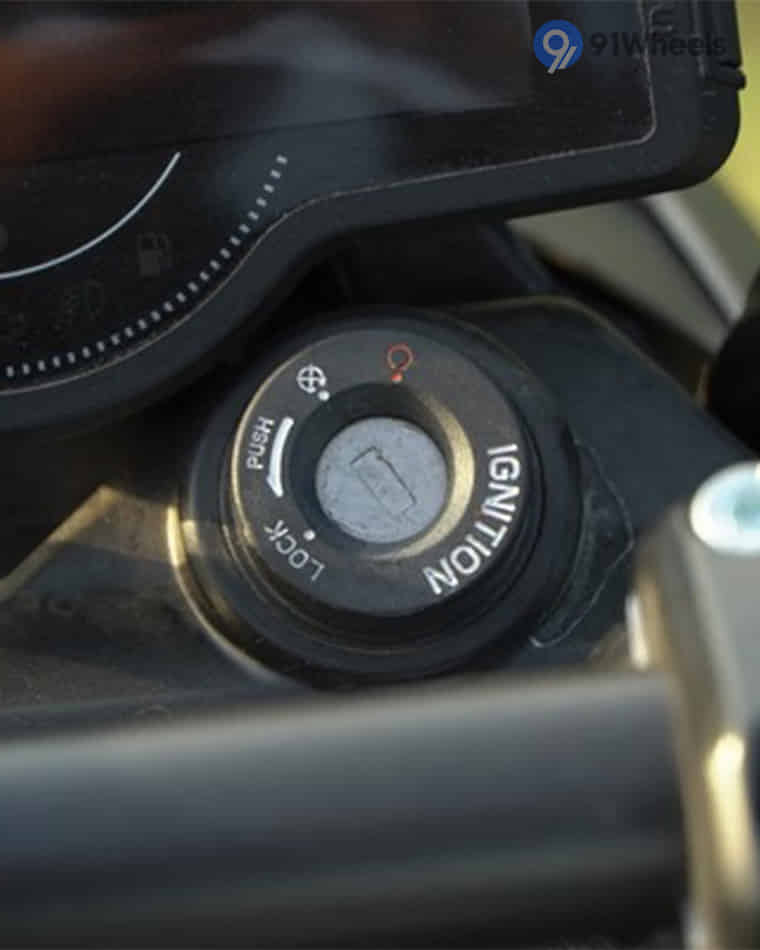 Handlebar & Console Area - 15