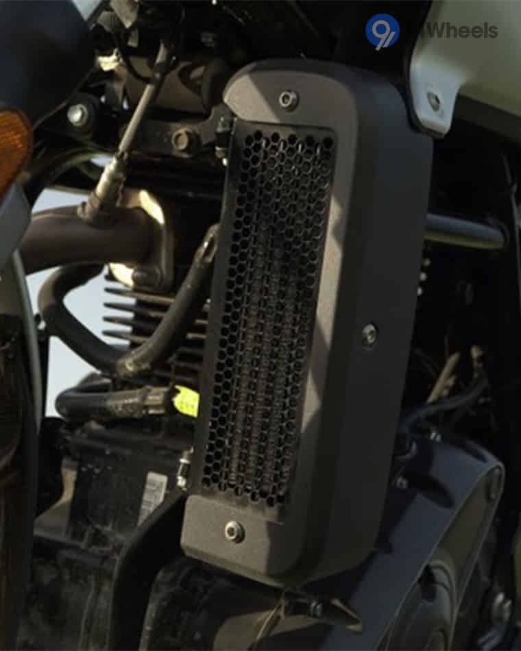 Engine & Exhaust - 3