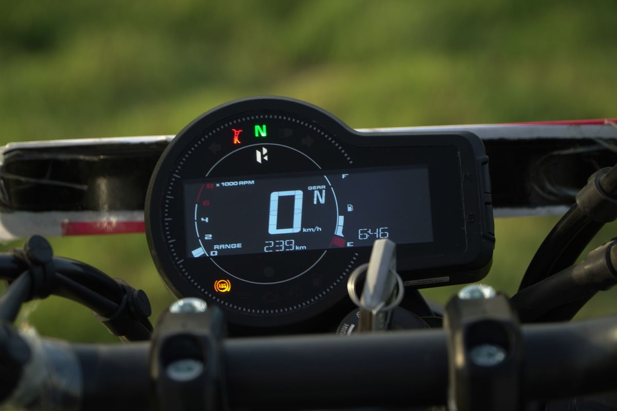 Hero Mavrick 440 TFT / Instrument Cluster