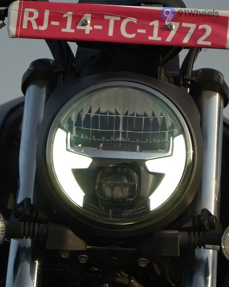 Mavrick 440 Head Light