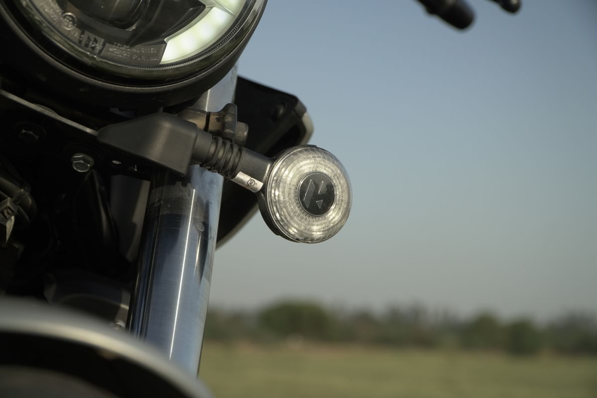 Hero Mavrick 440 Front Turn Indicators