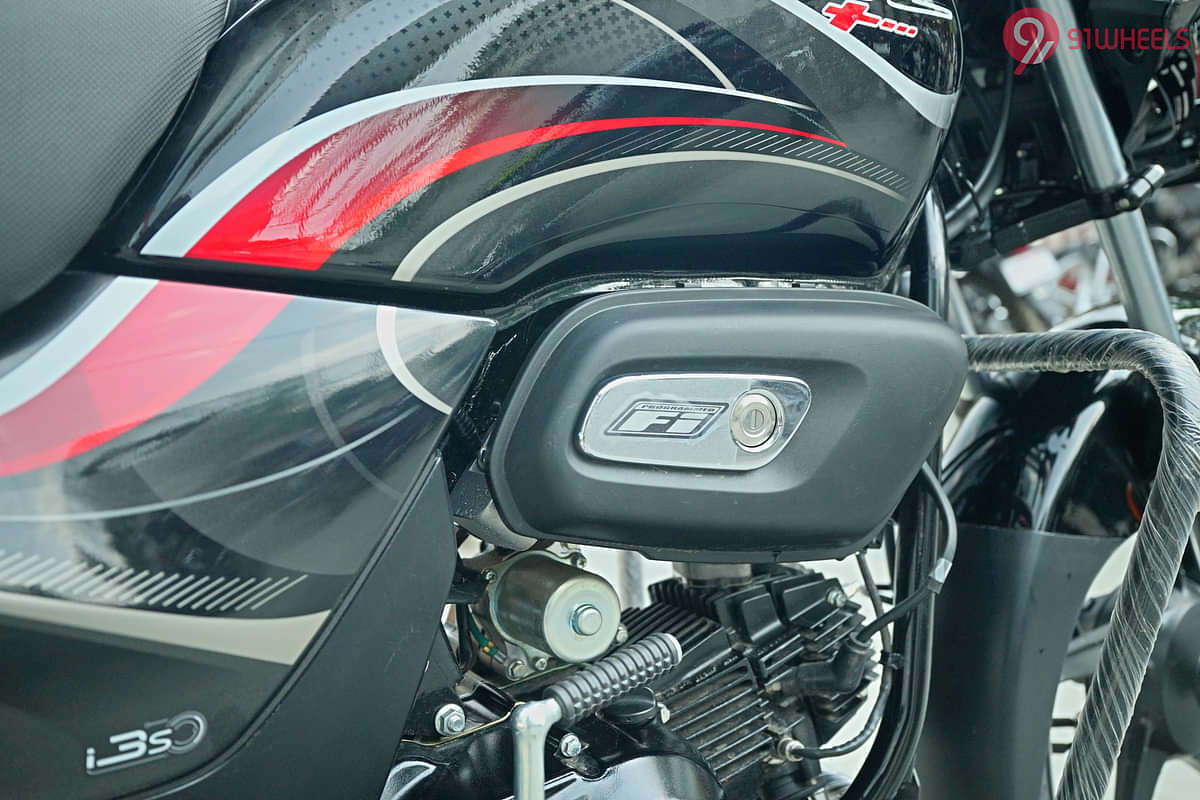 Hero Passion Plus Battery Compartment