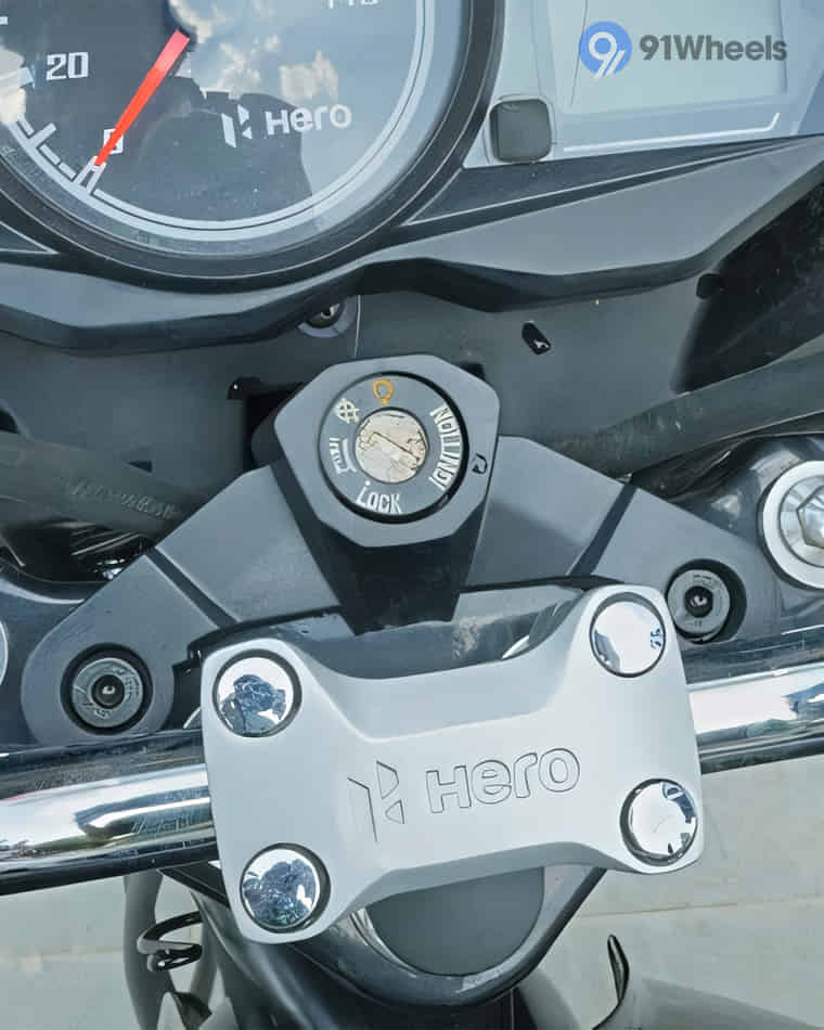 Handlebar & Console Area - 7