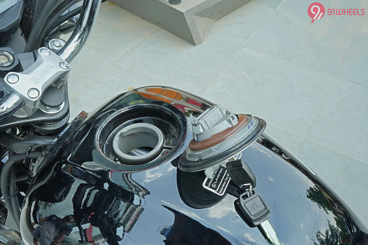 Hero Passion Plus Open Fuel Lid