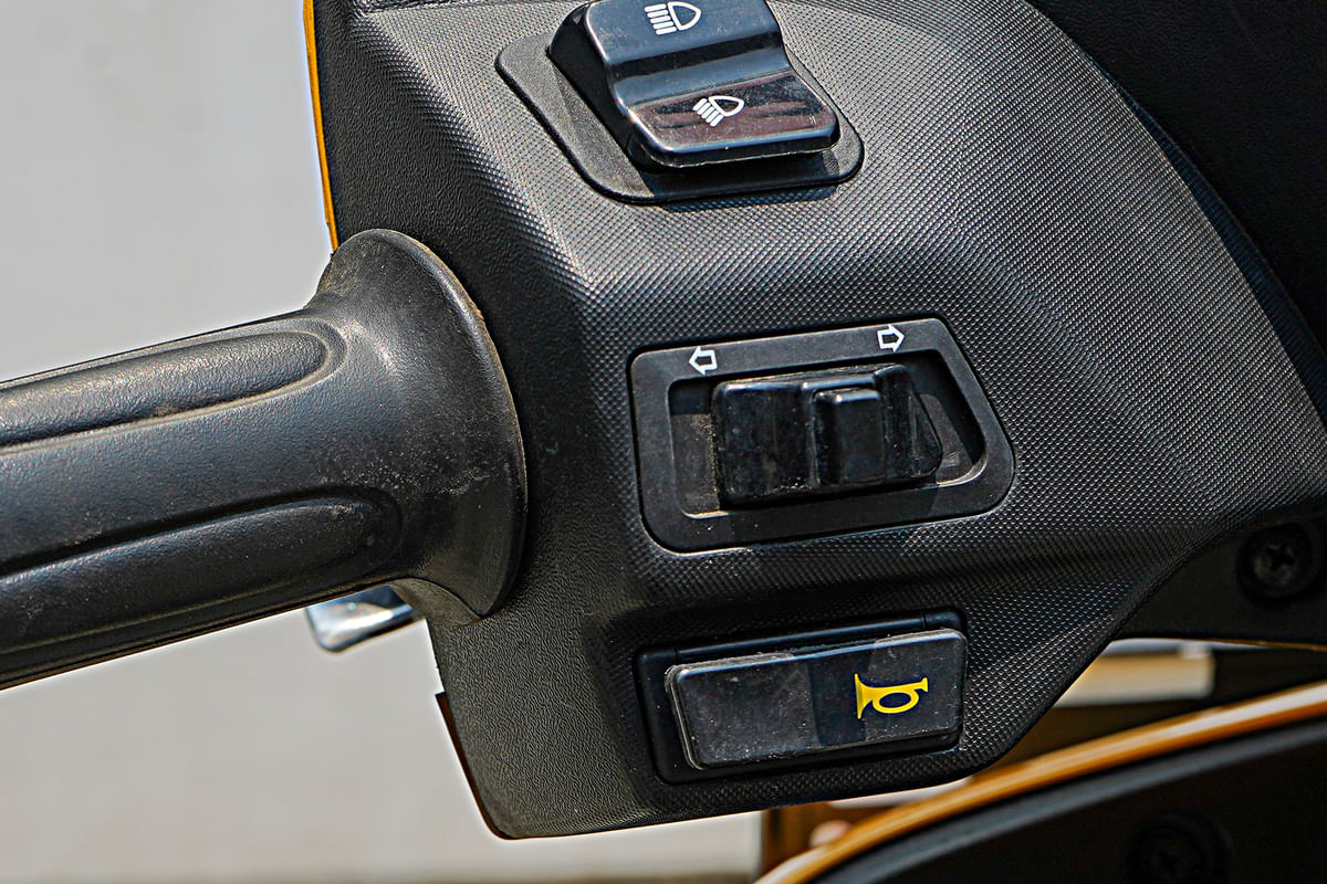 Hero Pleasure Plus Turn Indicators Switch