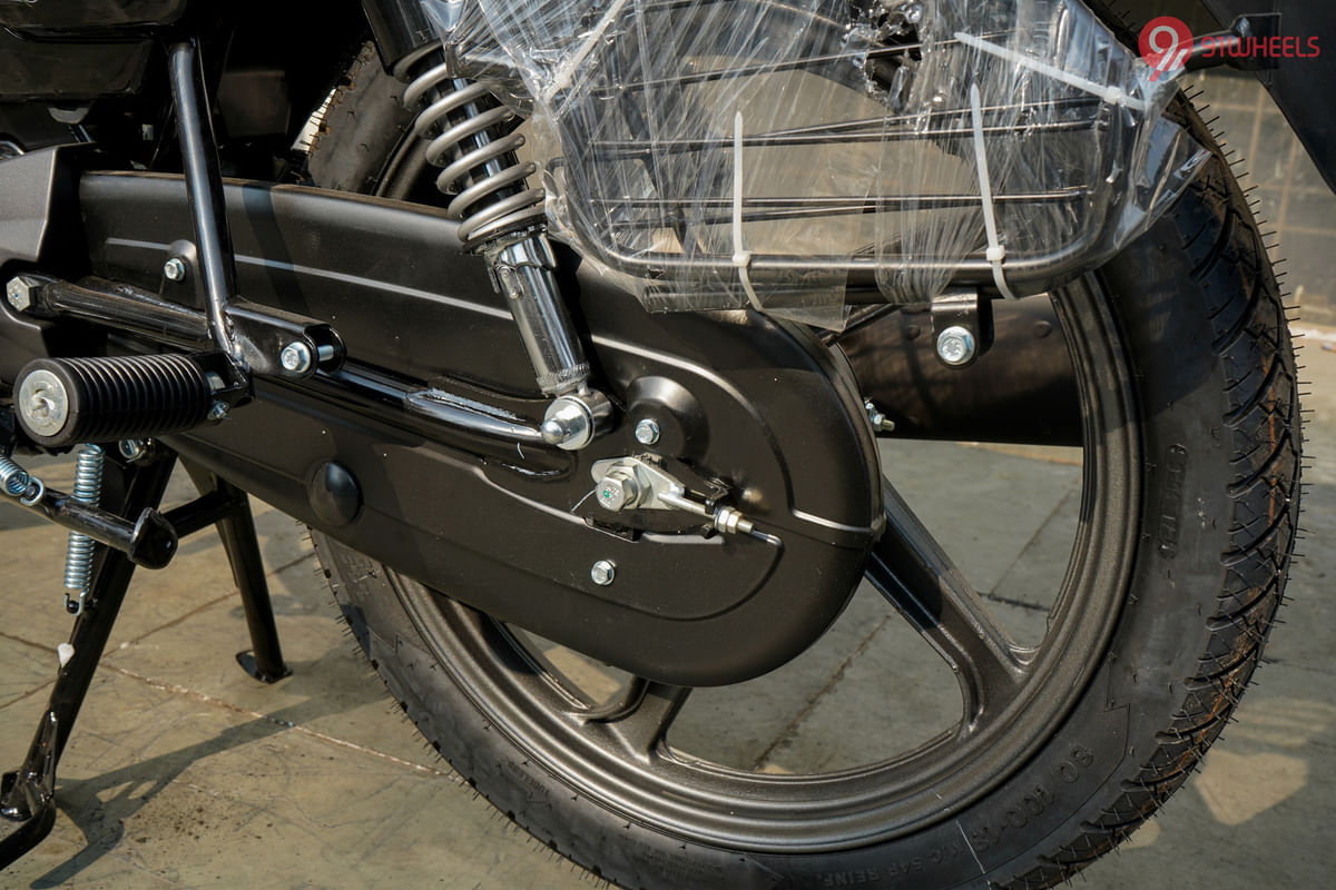Hero Splendor Plus Drive Chain And Sprocket