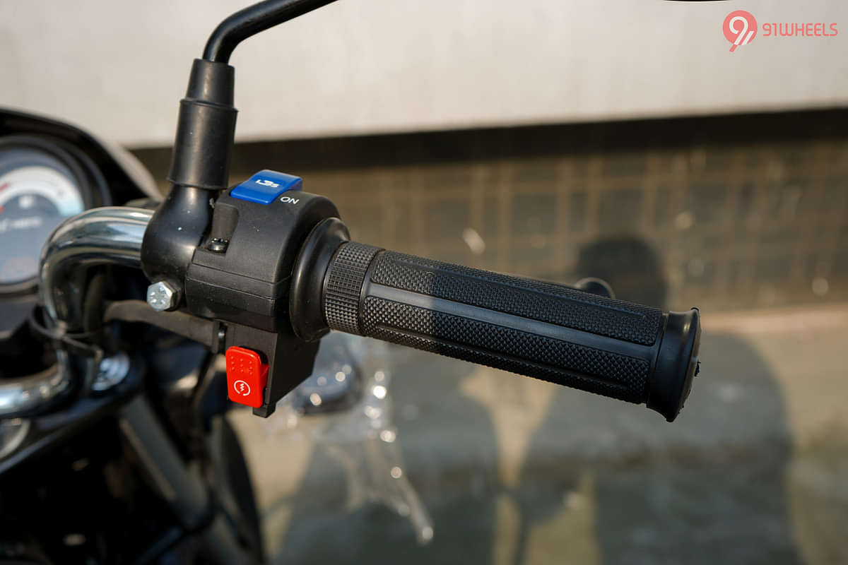 Hero Splendor Plus Right Side Handelbar Throttle Grip