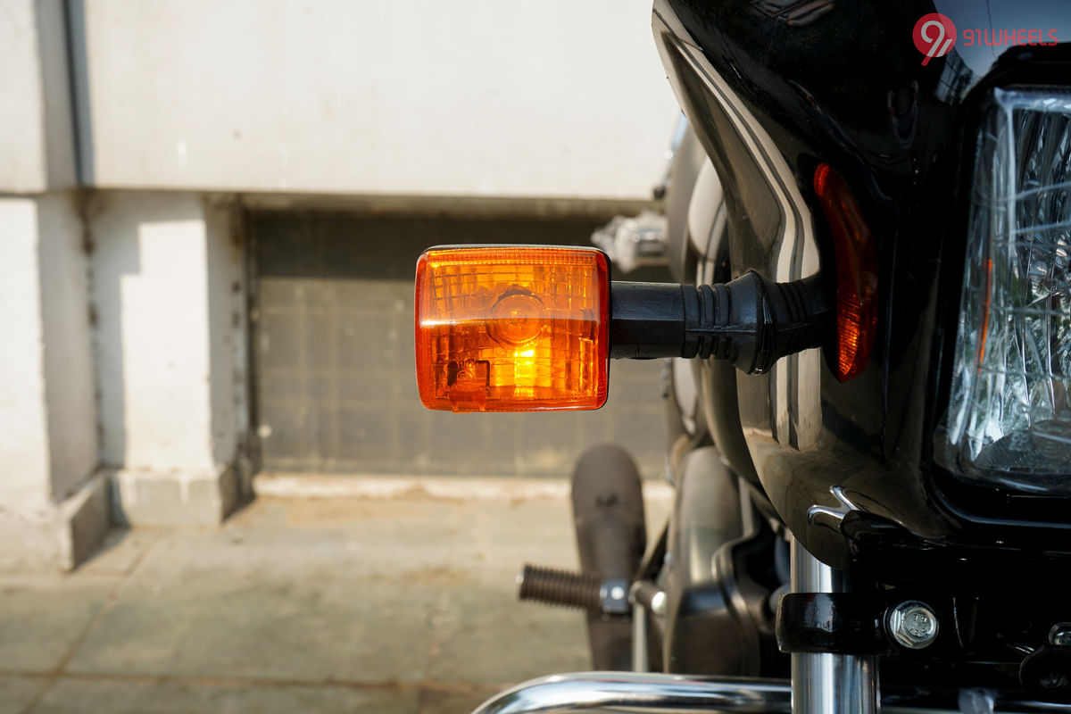 Hero Splendor Plus Front Turn Indicators