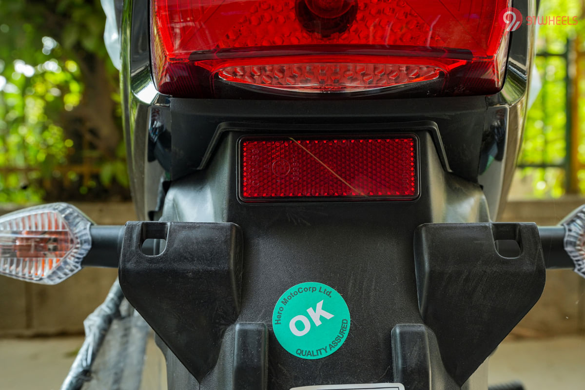 Hero Super Splendor Xtec Rear Reflex Reflector