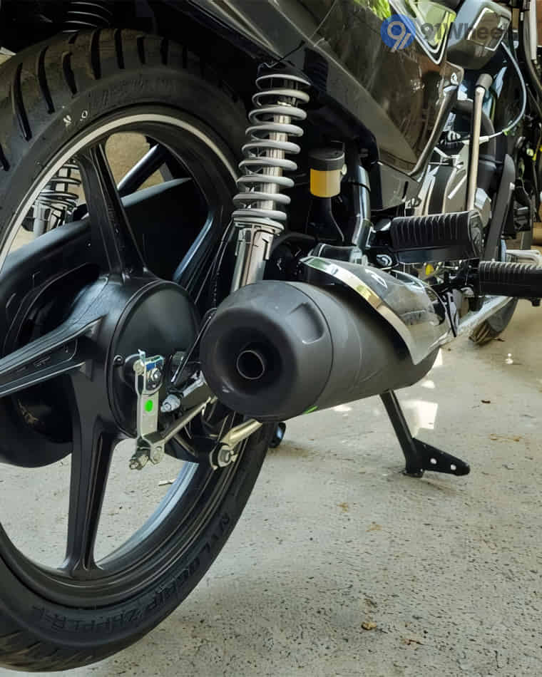 Engine & Exhaust - 3