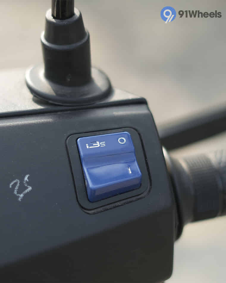 Handlebar & Console Area - 6