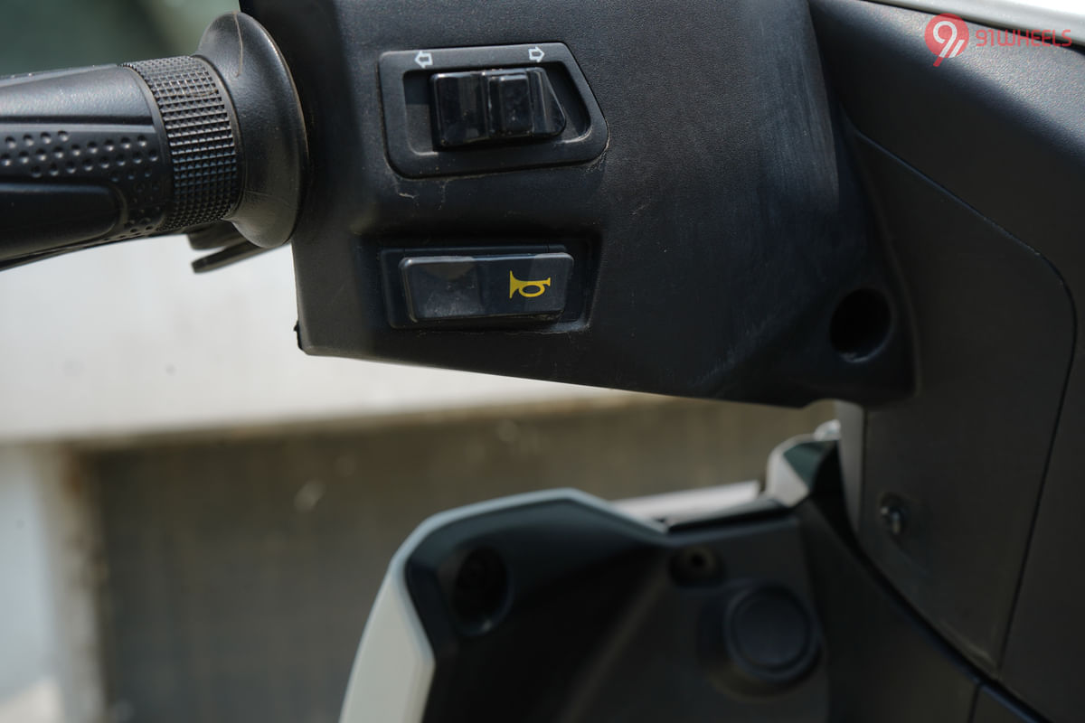 Hero Xoom 110 Horn Button