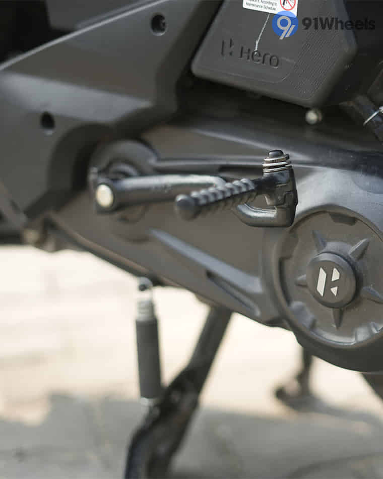 Stands & Utility - 5