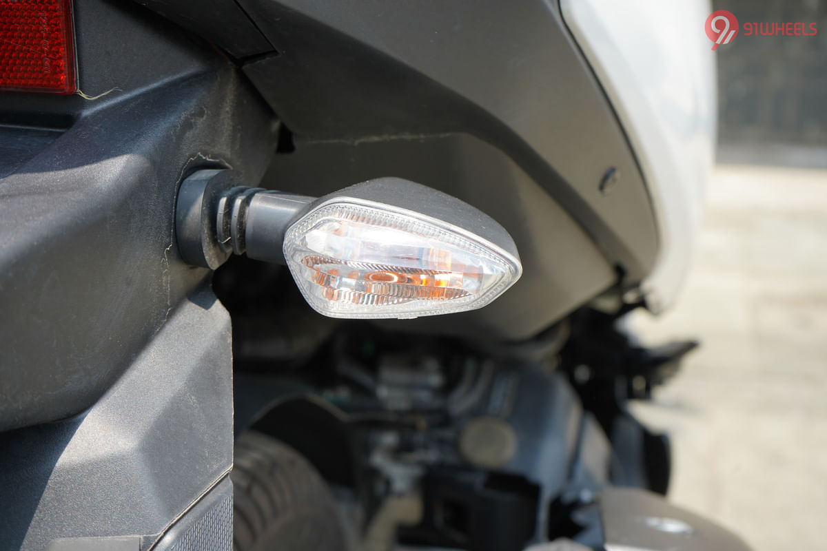 Hero Xoom 110 Rear Turn Indicators