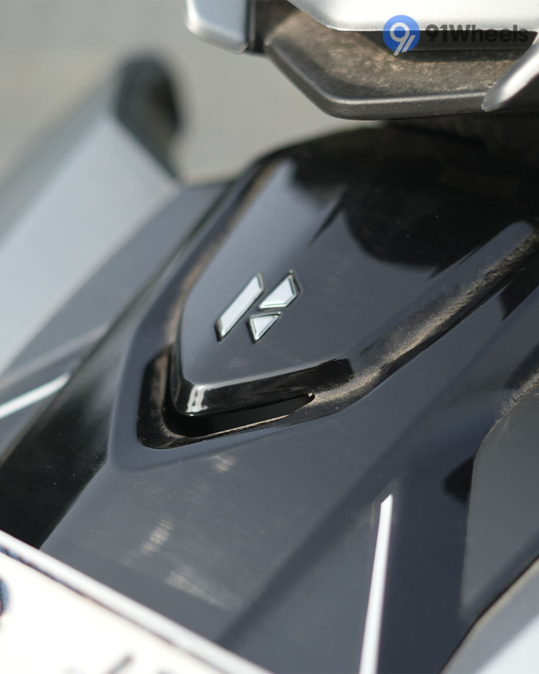 Front Body & Wheels - 2