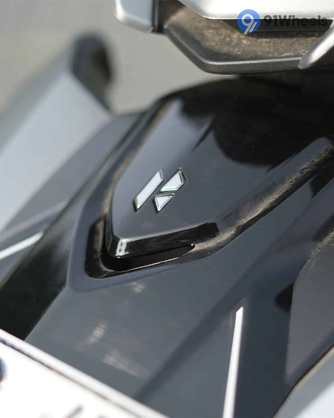 Front Panel Badging/Logo