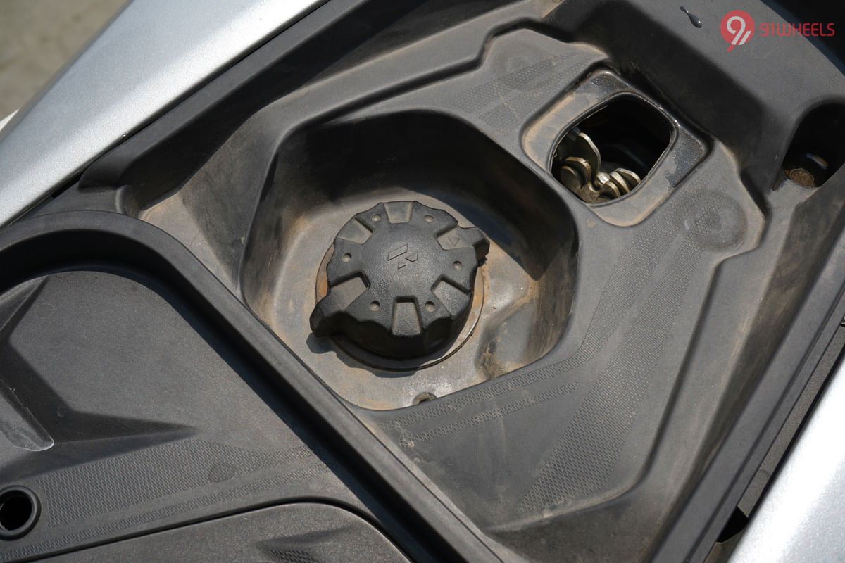 Hero Xoom 110 Close Fuel Lid
