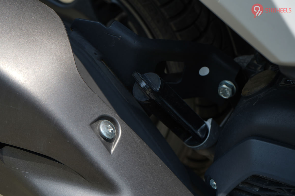 Hero Xoom 110 Oil Cap/Dipstick