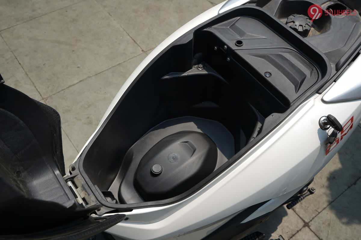 Hero Xoom 110 Underseat Storage