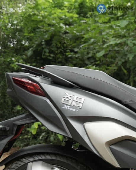Xoom 125 Right Side Body Panel Badge