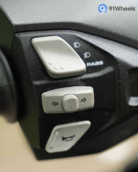 Xoom 125 Turn Indicators Switch