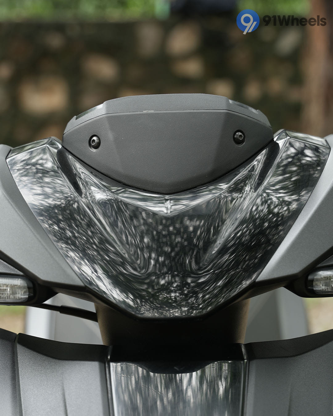 Hero Xoom 125 Head Light