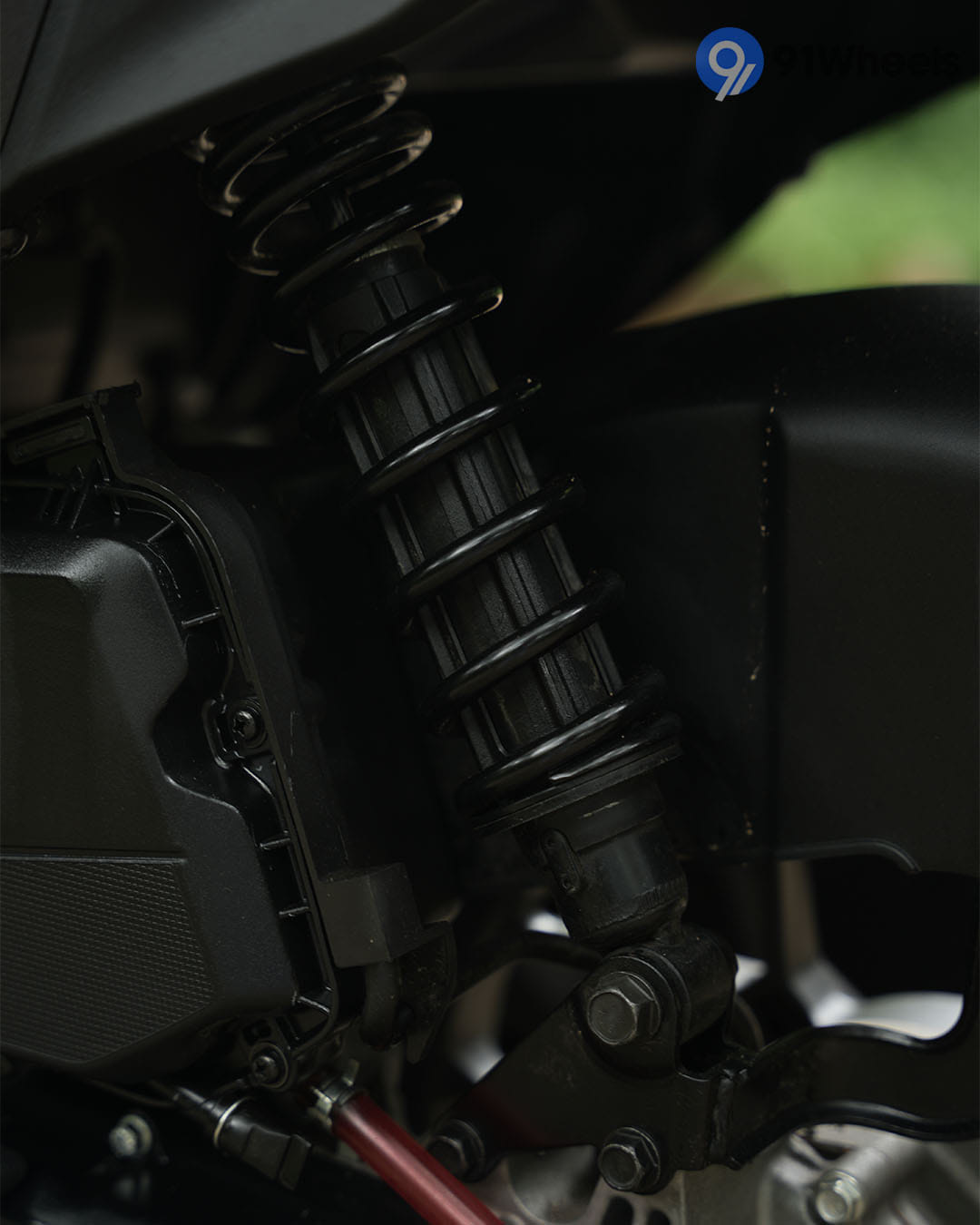 Wheels & Suspension - 11