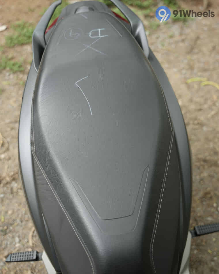 Seat & Storage - 1 Seat & Storage - 1