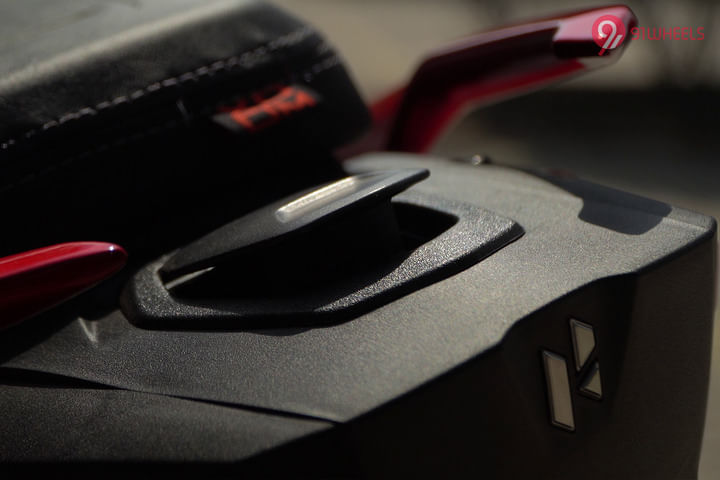 Hero Xoom 125 Open Fuel Lid