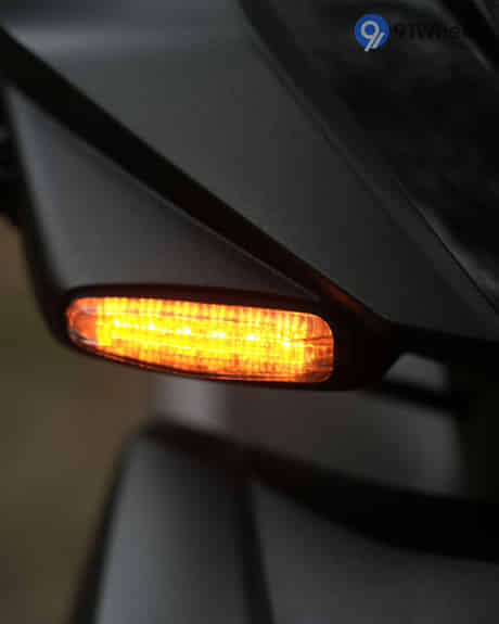 Xoom 125 Front Turn Indicators