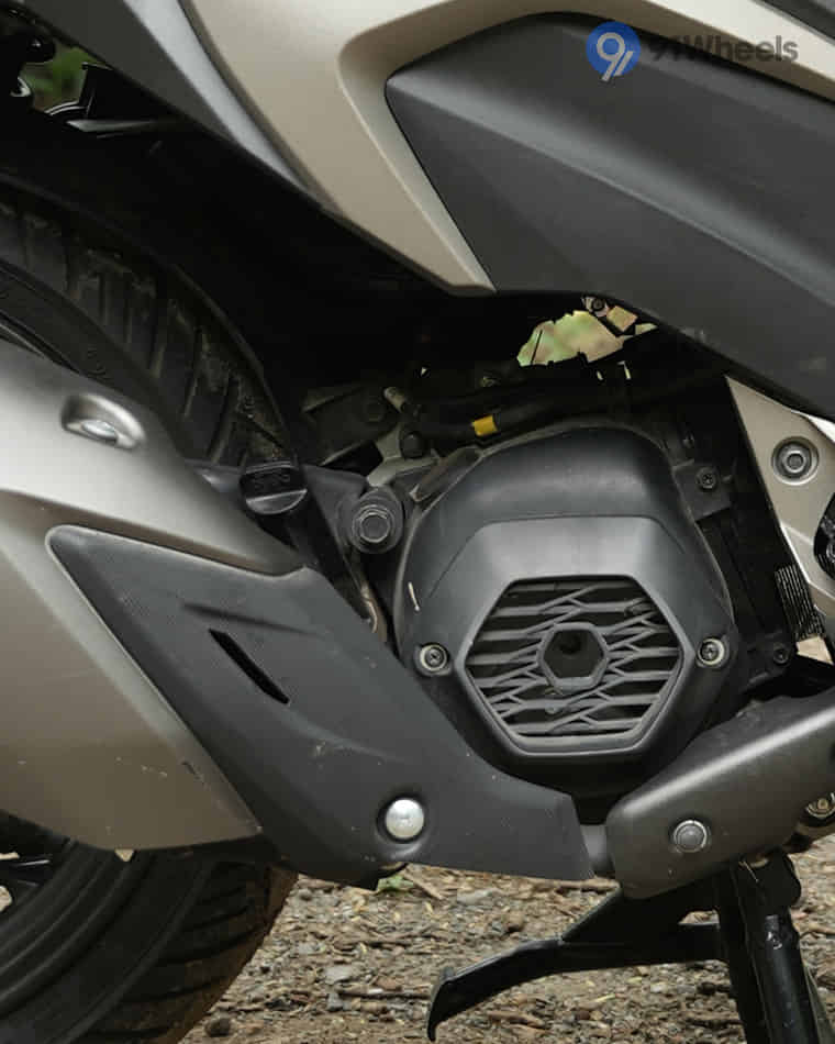 Engine & Exhaust - 5 Engine & Exhaust - 5