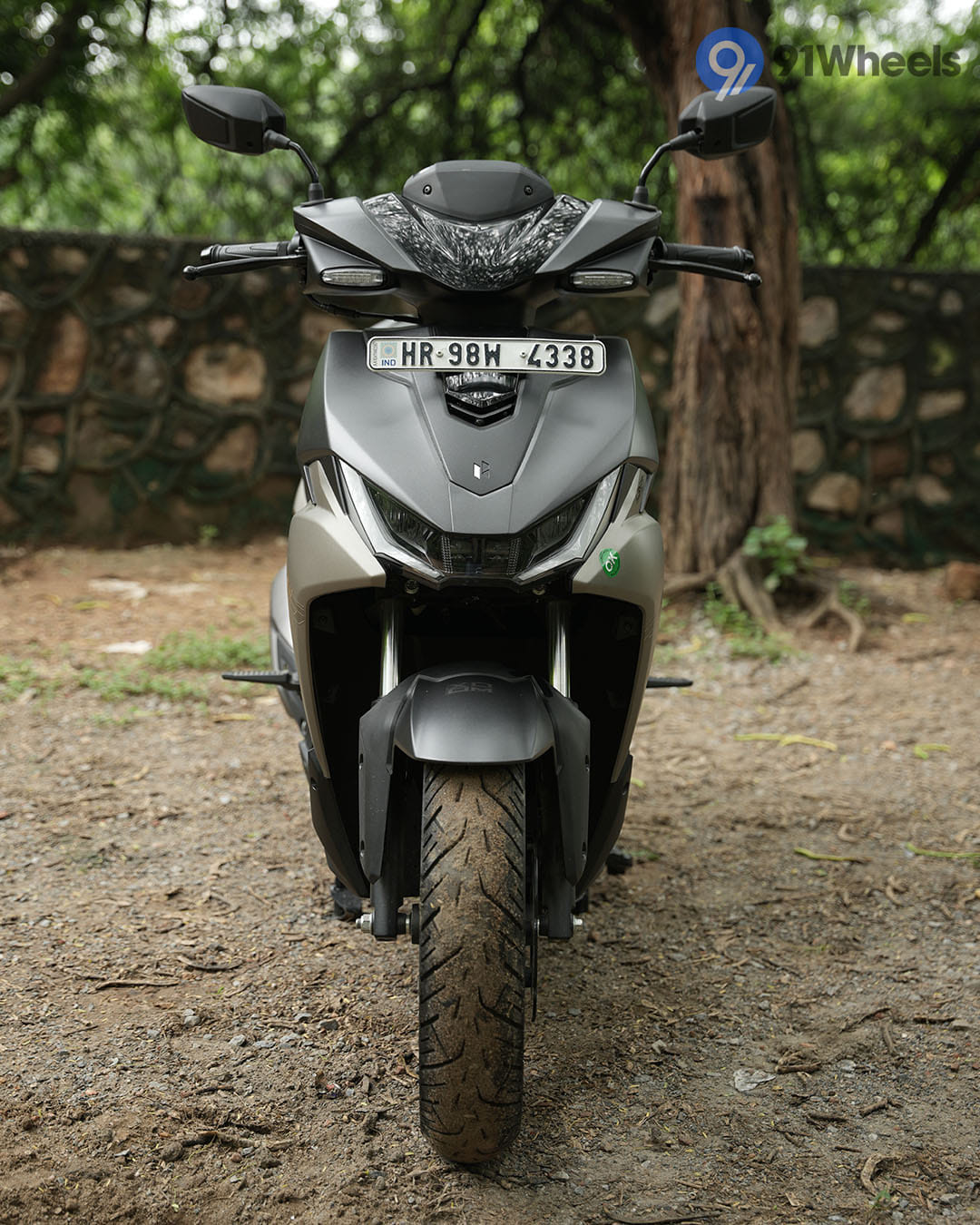 Hero Xoom 125 Front View