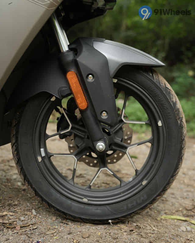 Xoom 125 Front Wheel