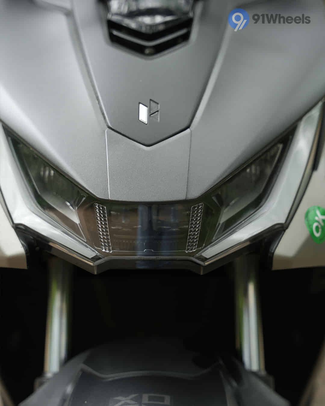 Head Light Head Light