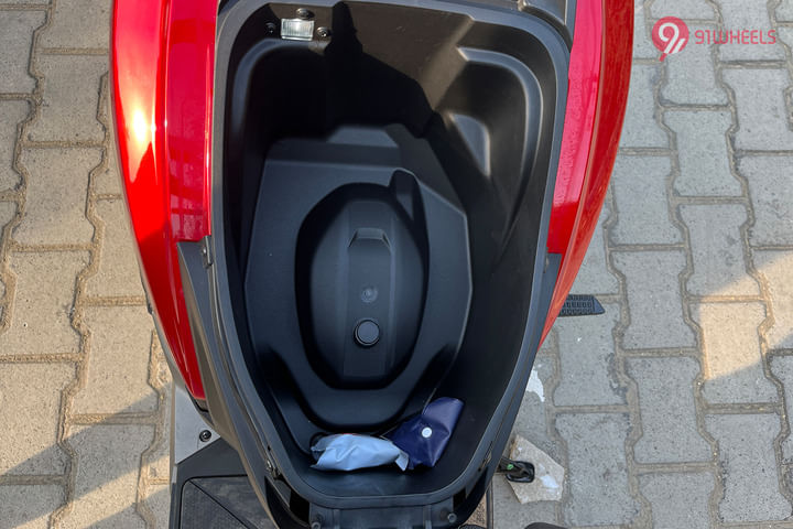 Hero Xoom 125 Underseat Storage