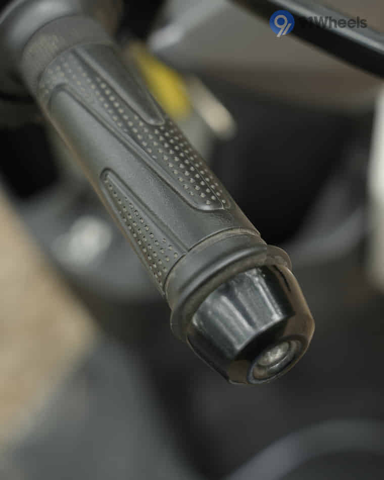 Front Body & Wheels - 7 Front Body & Wheels - 7