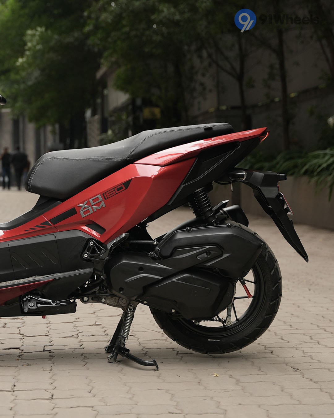 Hero Xoom 160 Left Side Body Panel