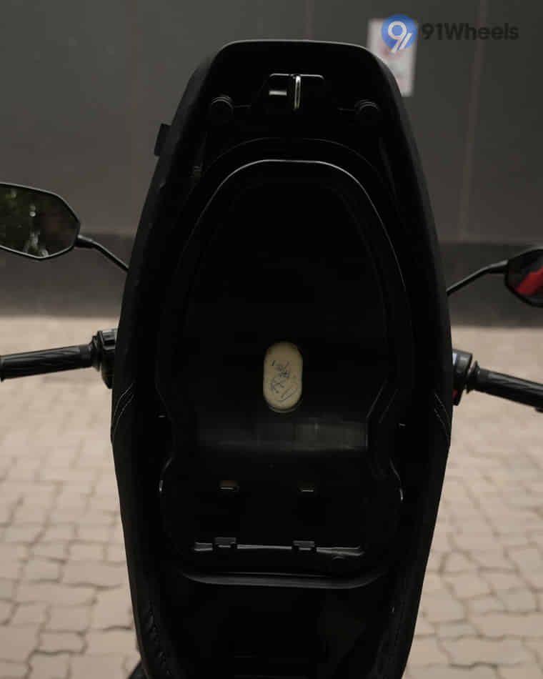 Seat & Storage - 7 Seat & Storage - 7