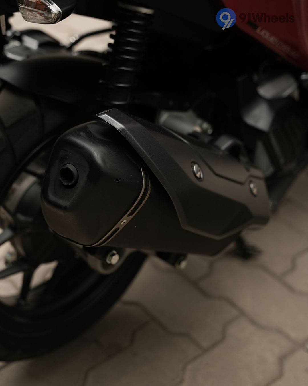 Hero Xoom 160 Muffler