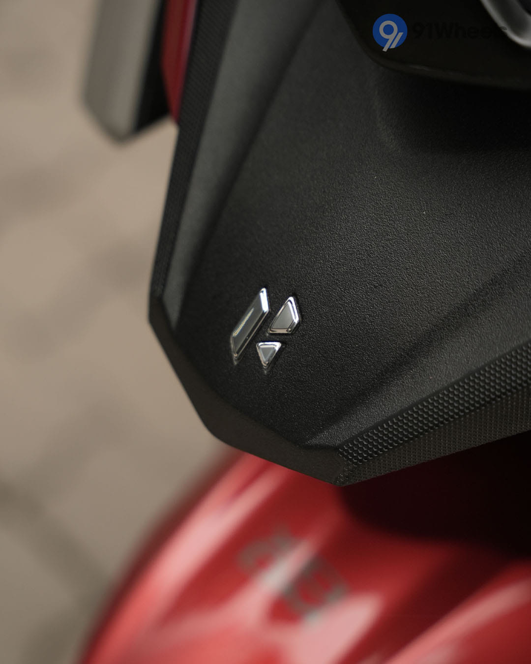 Hero Xoom 160 Front Panel Badging/Logo