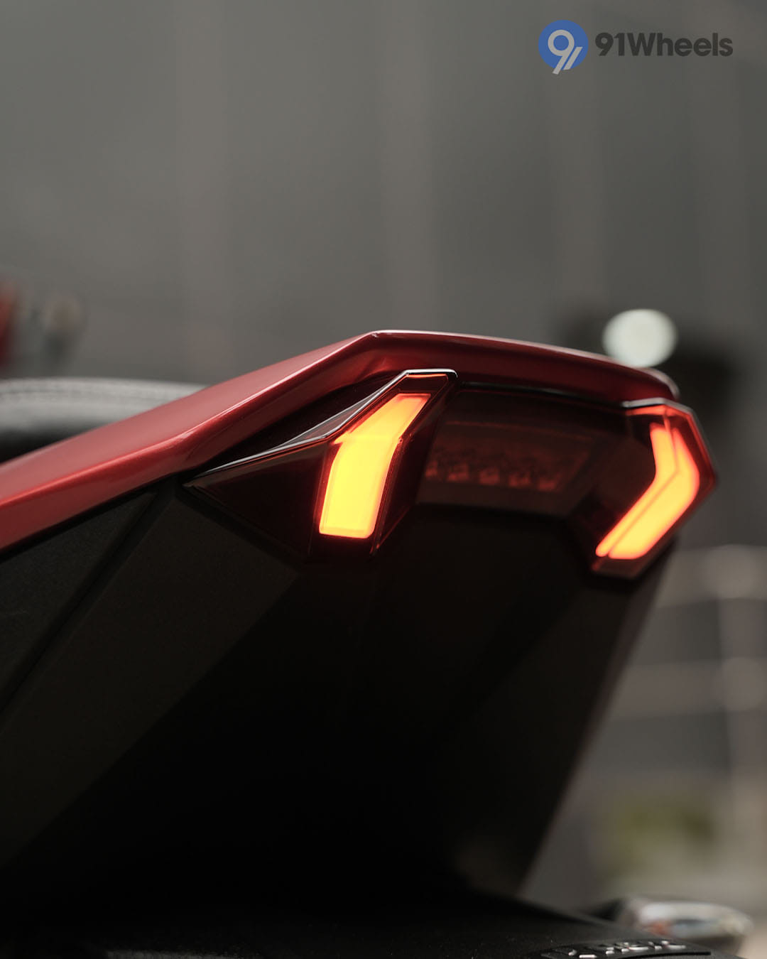 Hero Xoom 160 Tail Light