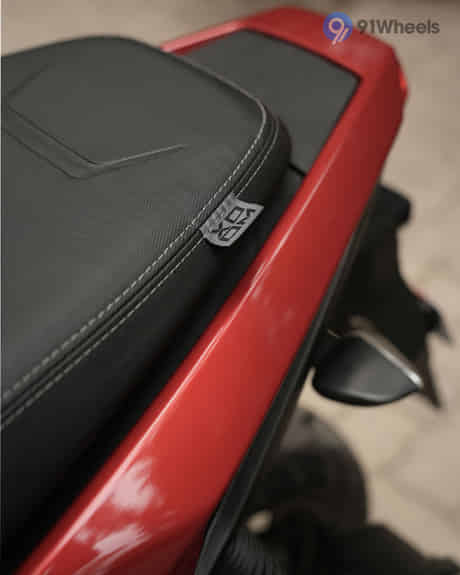Xoom 160 Grab Rail