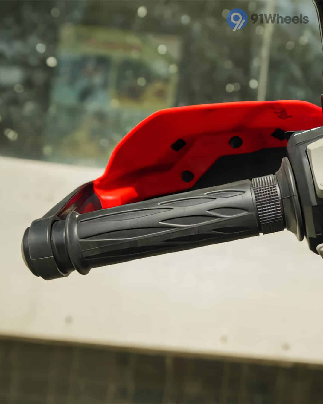 Left Side Handelbar Grip