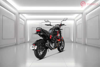 Hero XPulse 200T 2021-2024 Right Rear Three Quarter Hero XPulse 200T 2021-2024 Right Rear Three Quarter