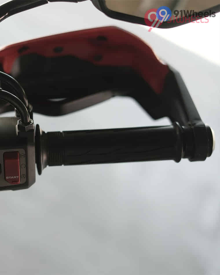 Handlebar & Console Area - 5